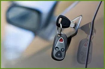 Neighborhood Locksmith Services Tappan, NY 845-234-4134 - 18-car-unlock